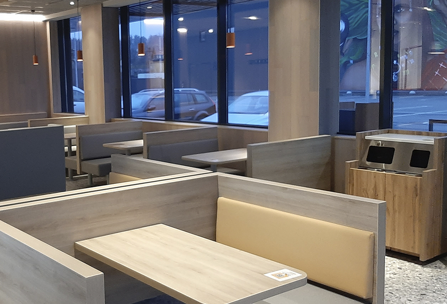 Під Києвом відкрили новий McDonald's: як він виглядає (фото)